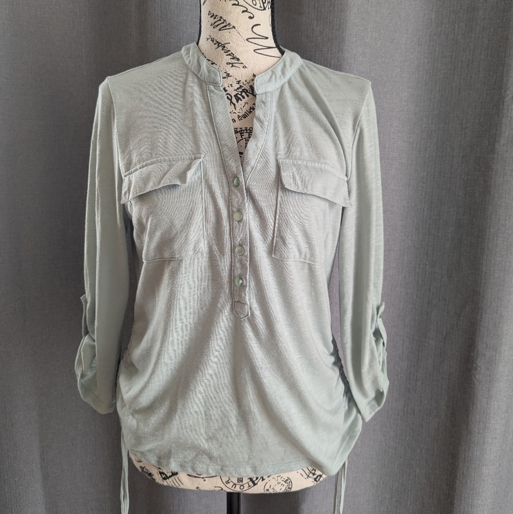 No Boundaries button down tie sides shirt size large